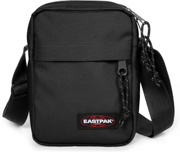 Transporter ses affaires en gardant les mains libres : le sac Eastpak, nouveauté Amazon